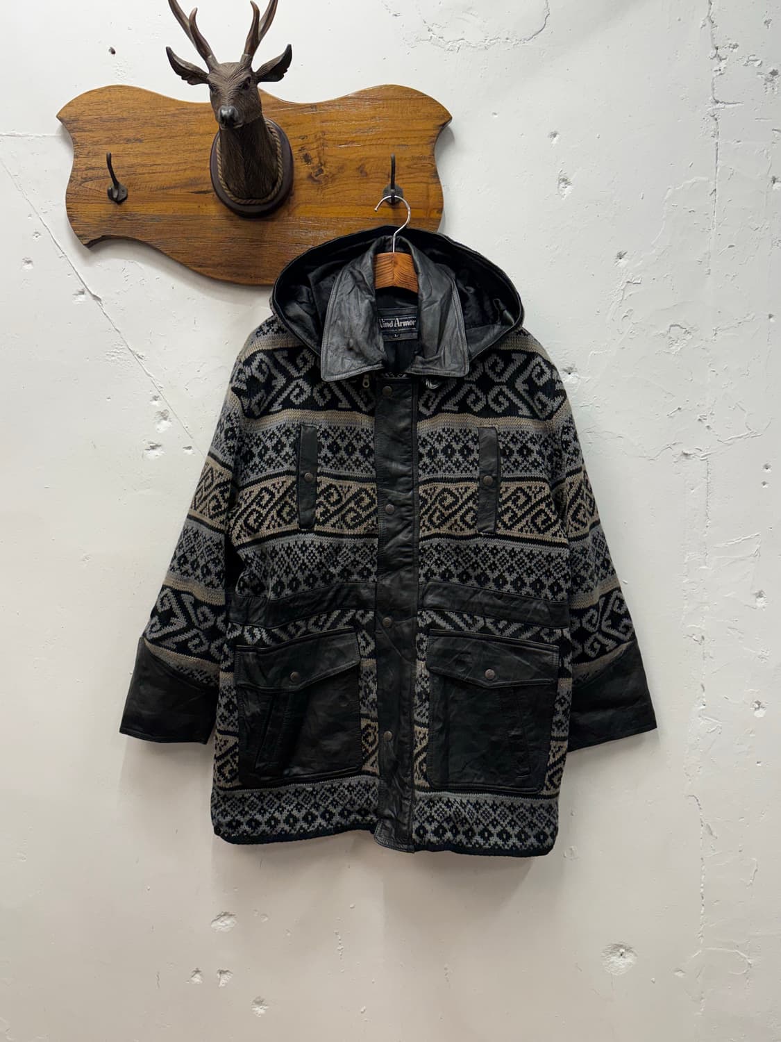 L) WIND ARMOR Leather Mixed Knit Jacket 상품이미지1