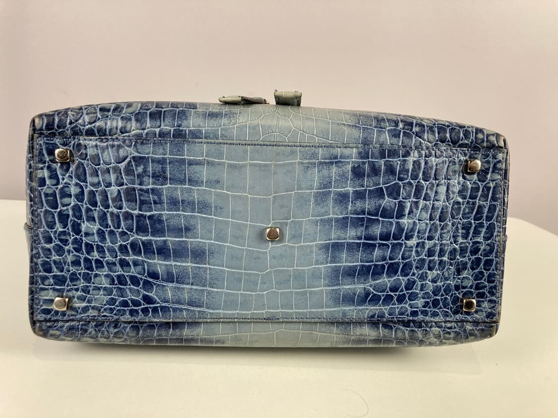 살바토레 페라가모 간치니 턴락 크로커 엠보 토트백 가방 정품 상품이미지6