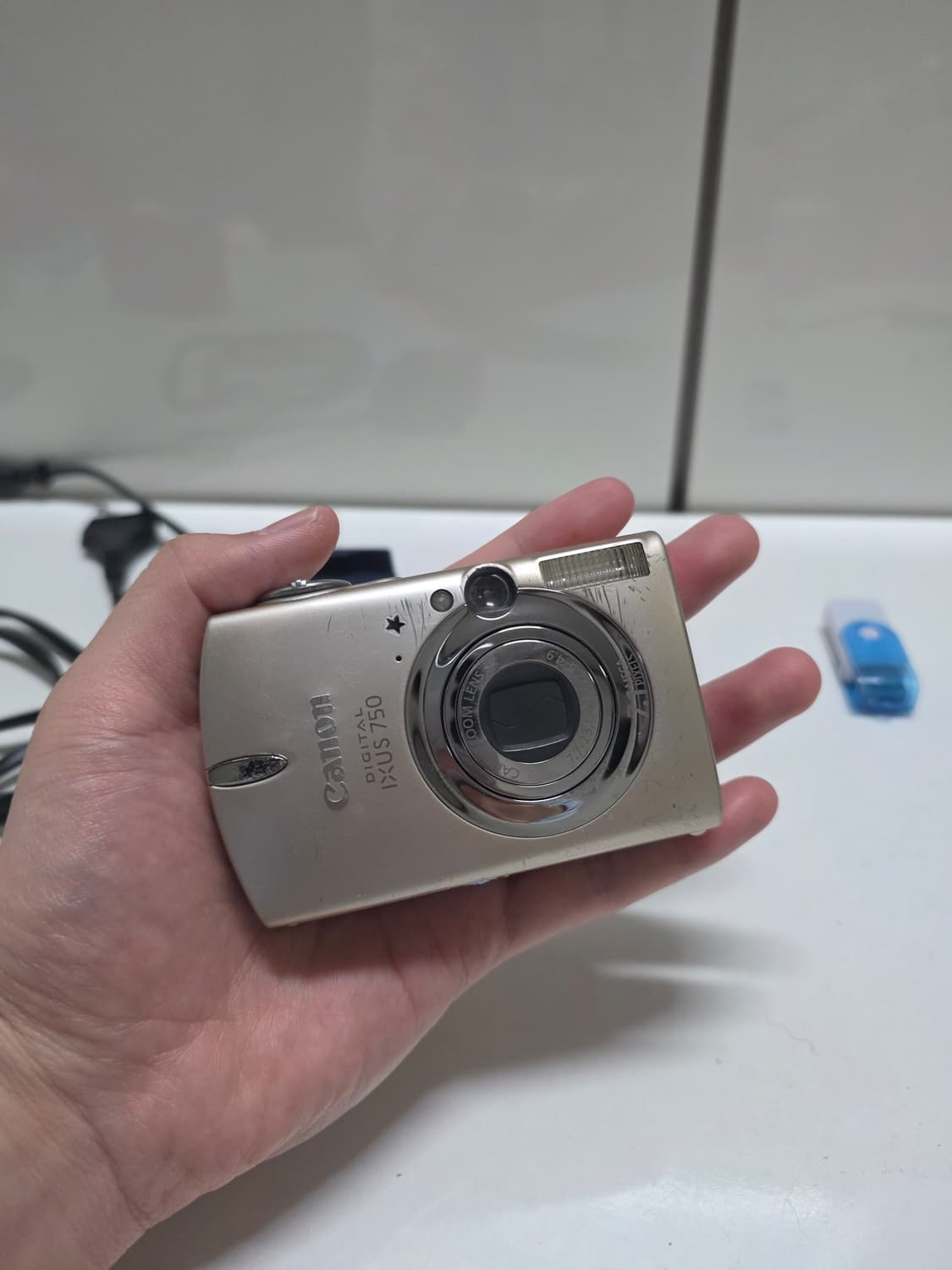 캐논 익서스750 ixus750 아일릿 원희 디카 익시700 ixy700 상품이미지1