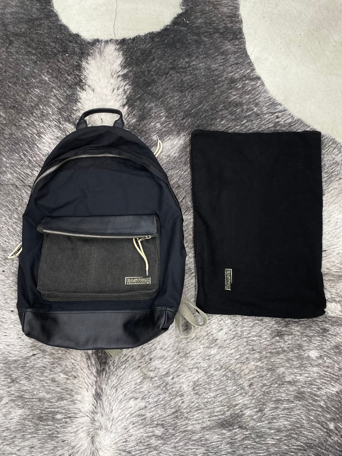 이스트팩 x 크리스 반 아쉐 키홀더 백팩 (2013) 상품이미지9