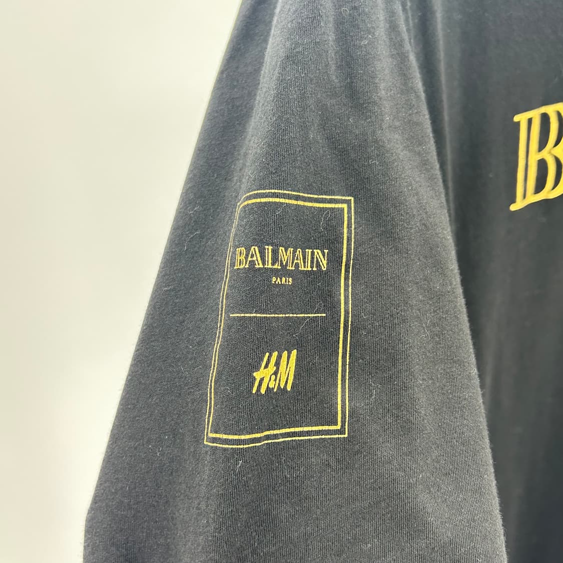 [BALMAIN x H&M] 발망 H&M 레터링 반팔티셔츠 상품이미지4