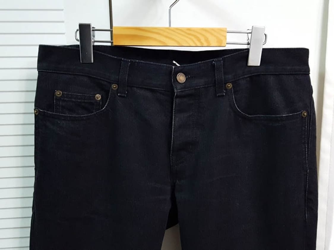 입생로랑 남성 블랙진 33 상품이미지2