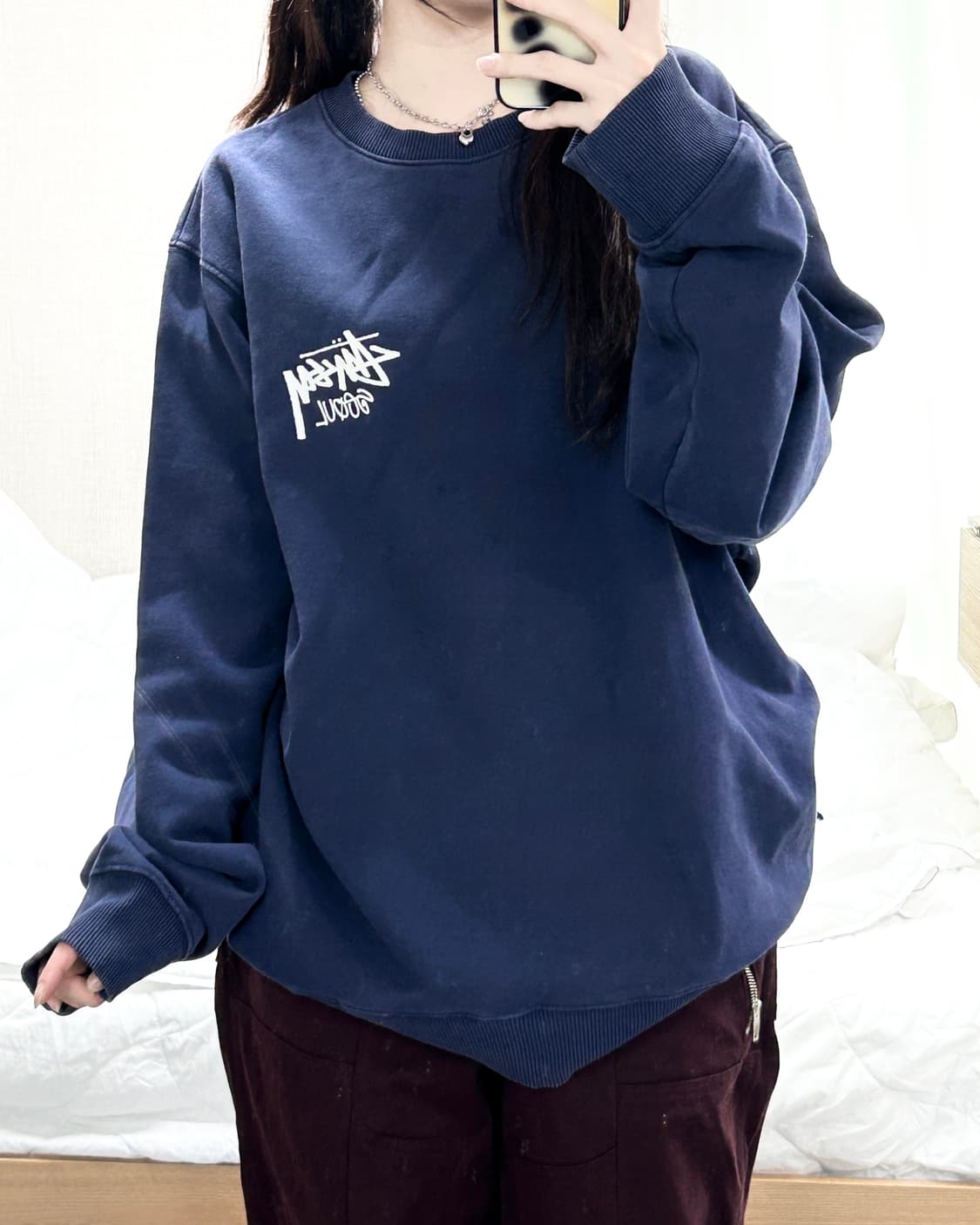 스투시 서울 빅로고 네이비 맨투맨 상품이미지4