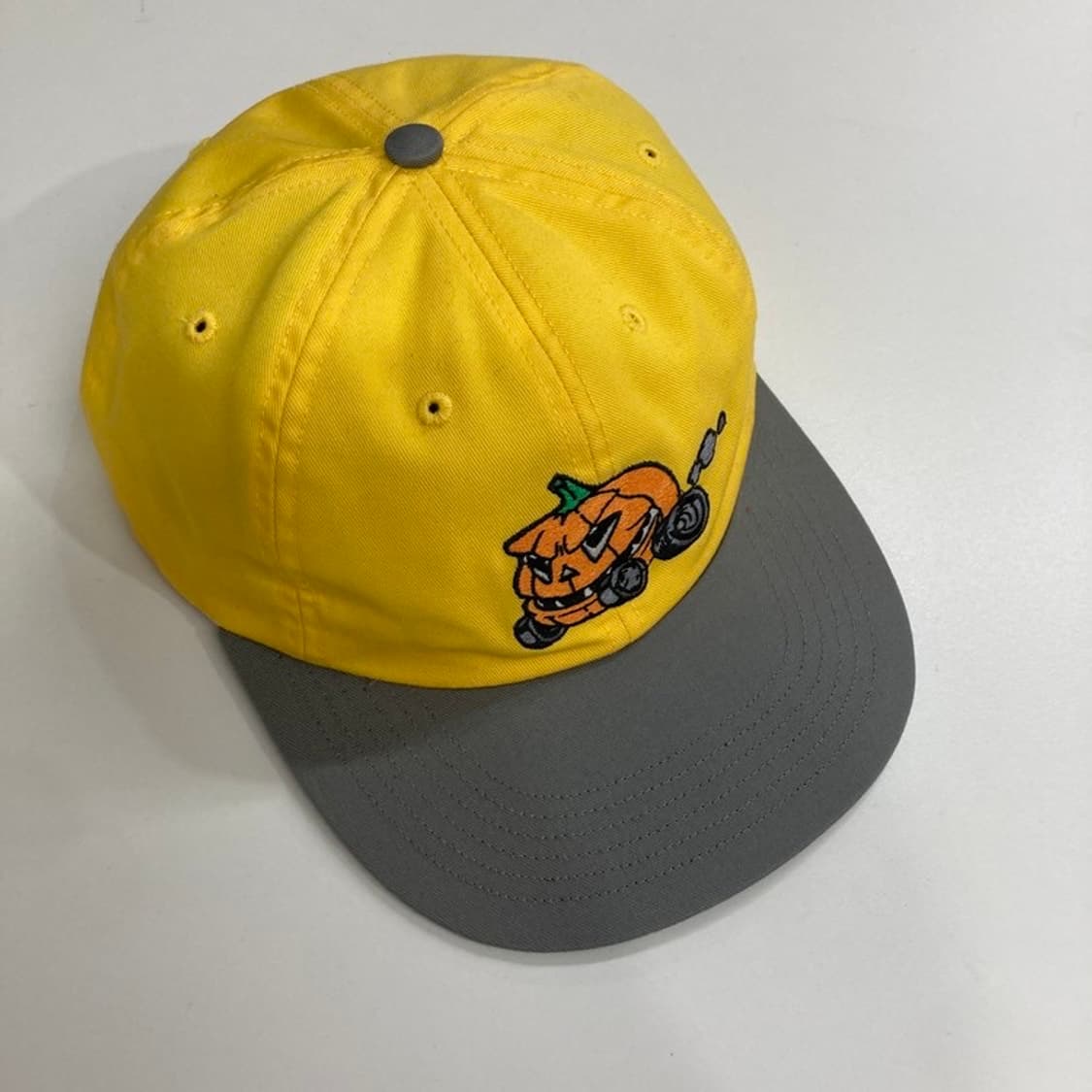 19fw supreme pumpkin cap 상품이미지1
