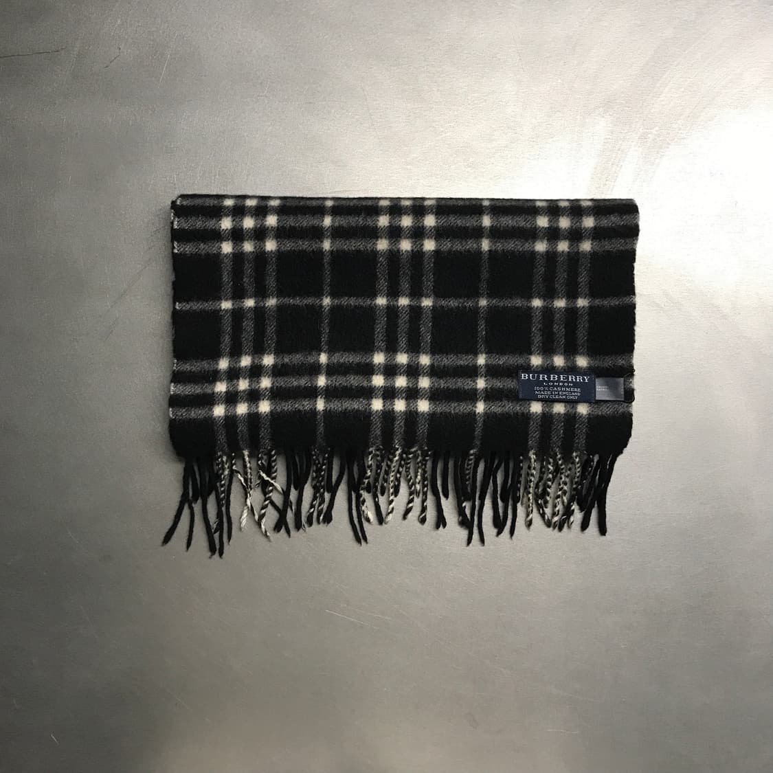 버버리 정품 캐시미어 머플러 블랙 상품이미지2