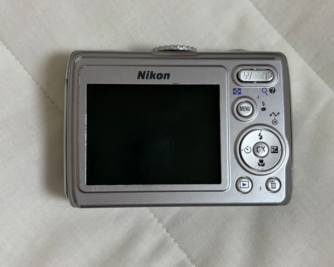 니콘 쿨픽스 p4[환승연애 지연, 누가영 카메라] 상품이미지2