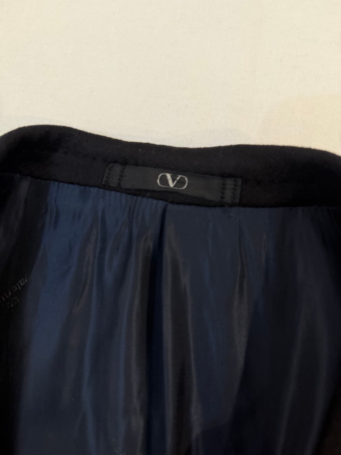 90s 발렌티노 로로피아나 캐시미어 금장 블레이저 코트 블랙 상품이미지4