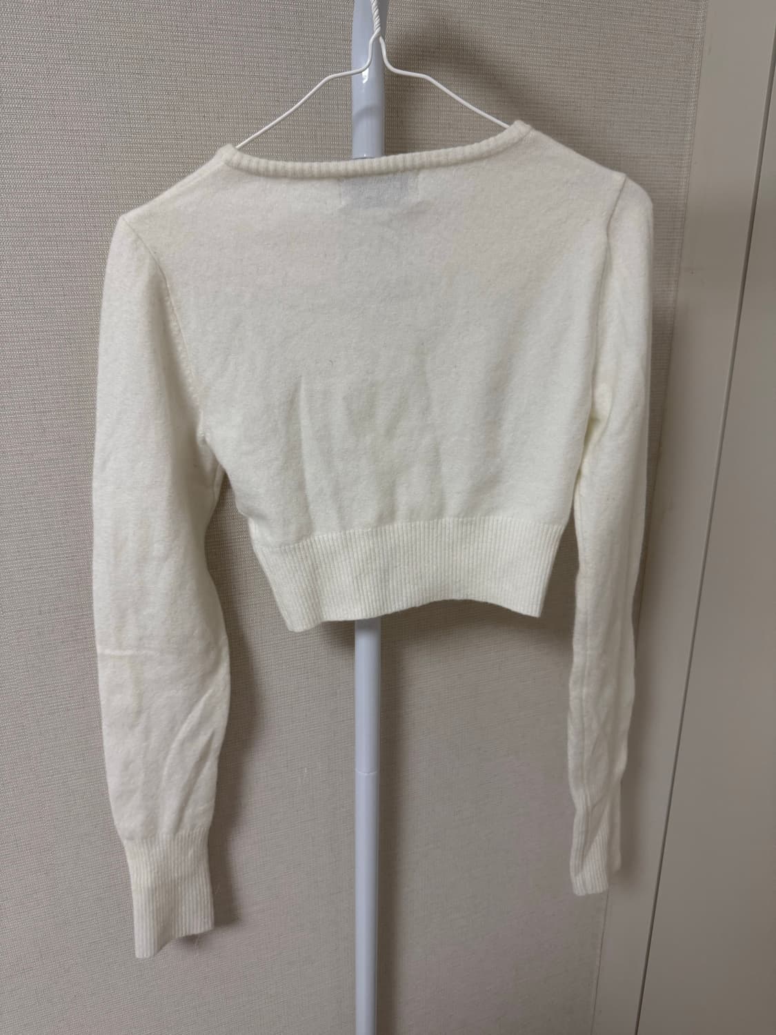 쓰리타임즈 가디건 화이트 상품이미지2