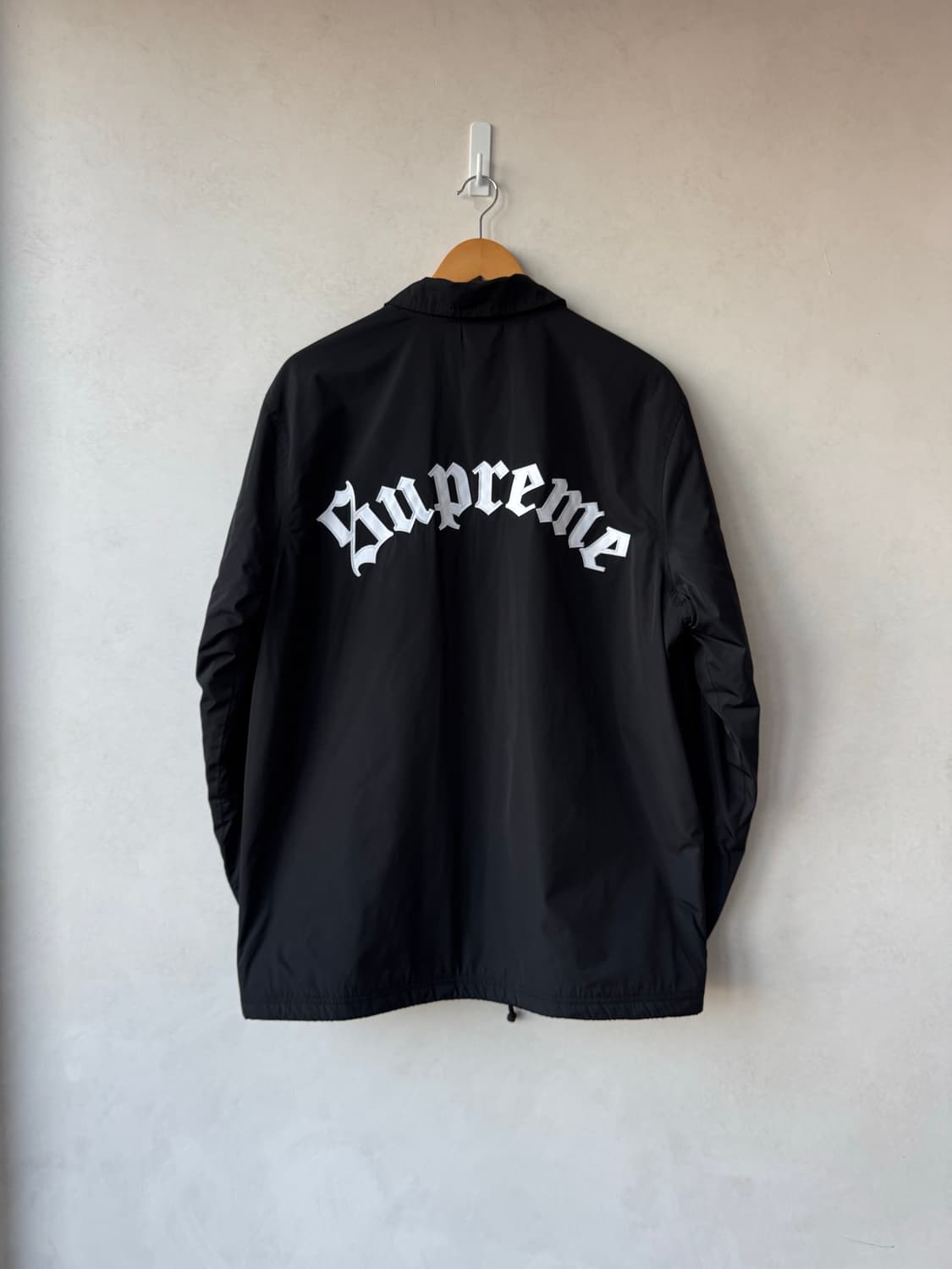 Fw16 슈프림 올드잉글리쉬 코치 자켓 상품이미지1