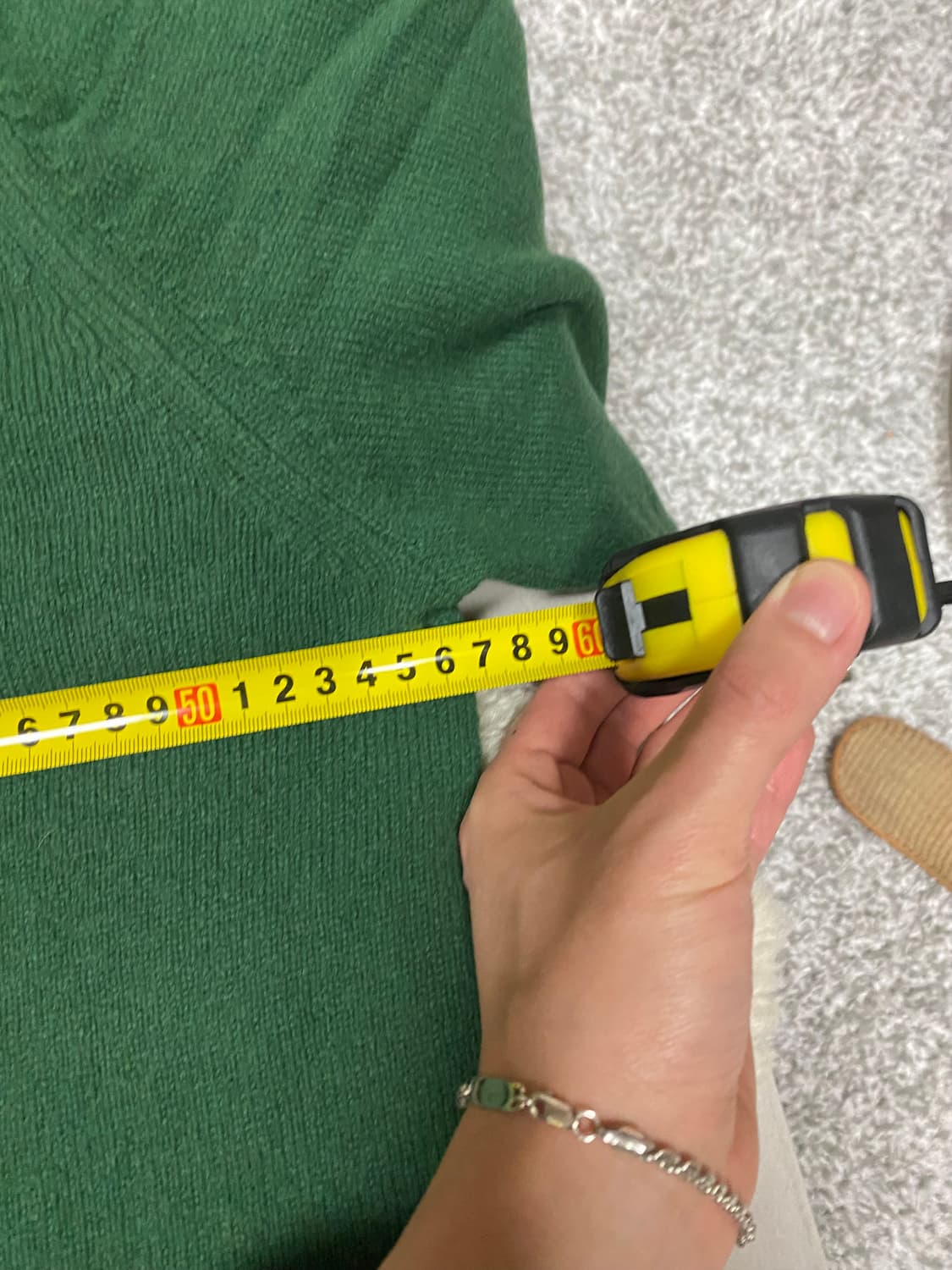 유니클로 니트 XL 세 개에 12000 원. 상품이미지3