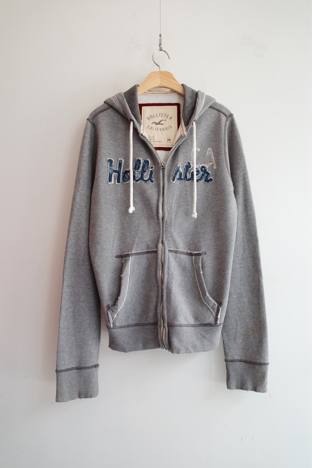 HOLLISTER 홀리스터 레터링 자수 후디 상품이미지1