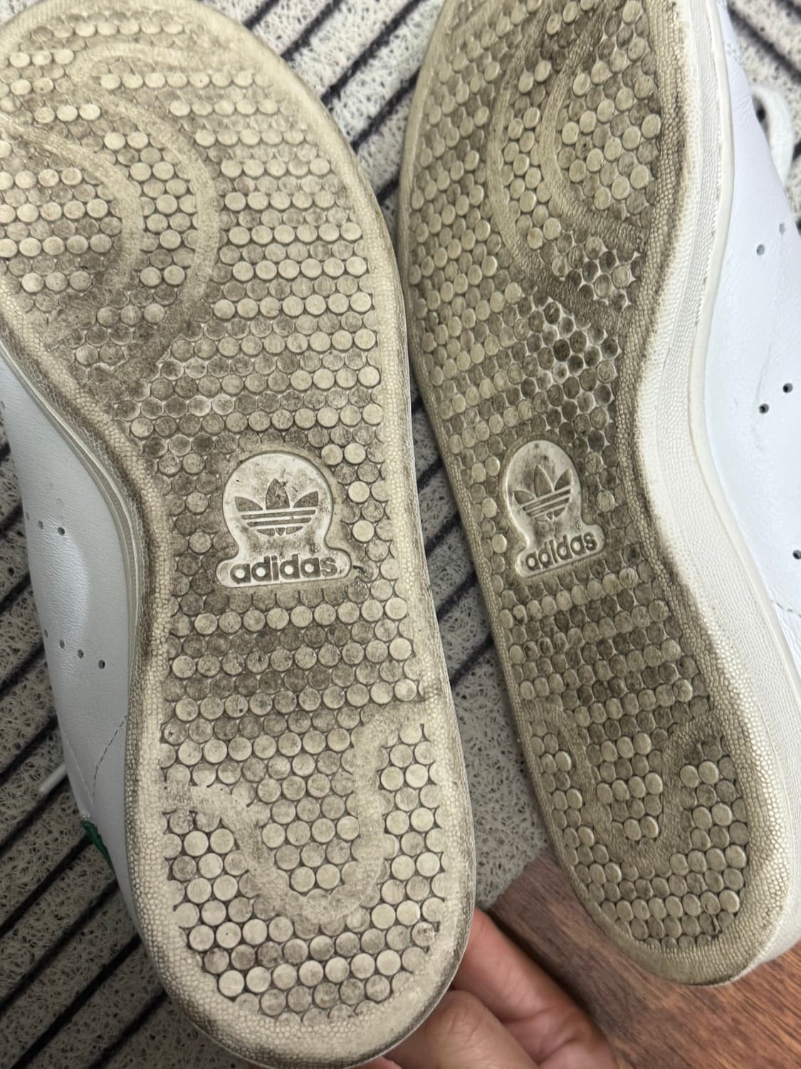 아디다스 스탠스미스 화이트 255  상품이미지3