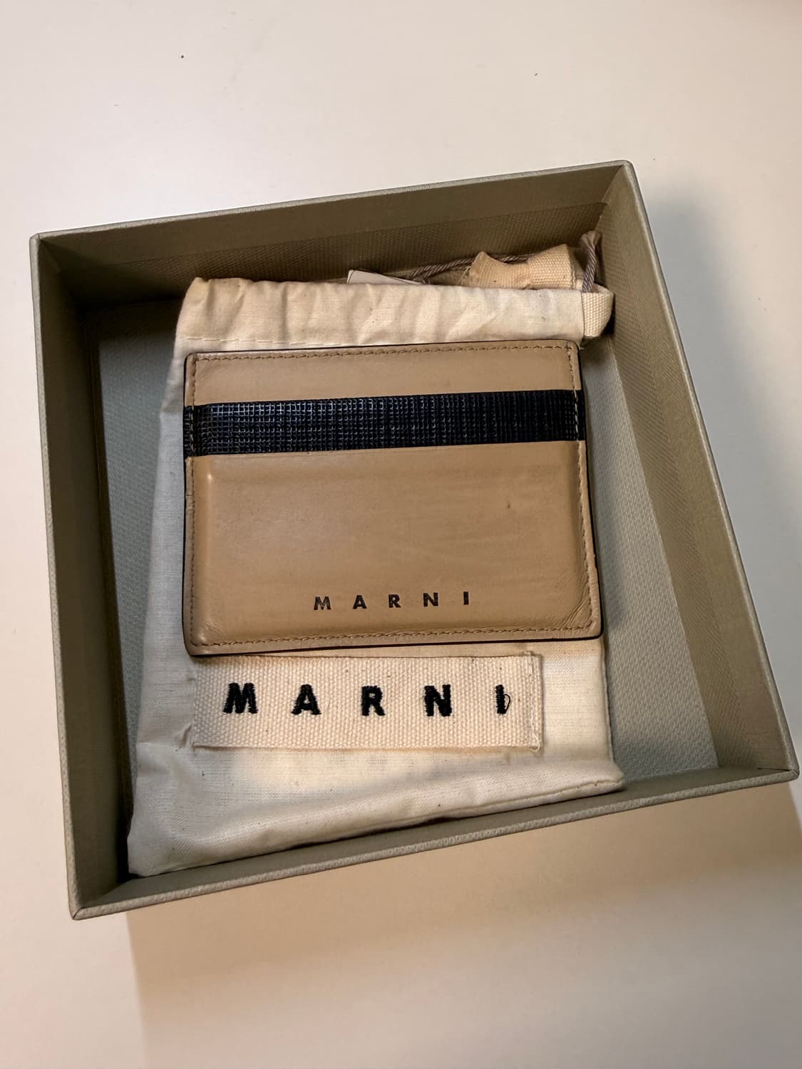 마르니 카드지갑 상품이미지1