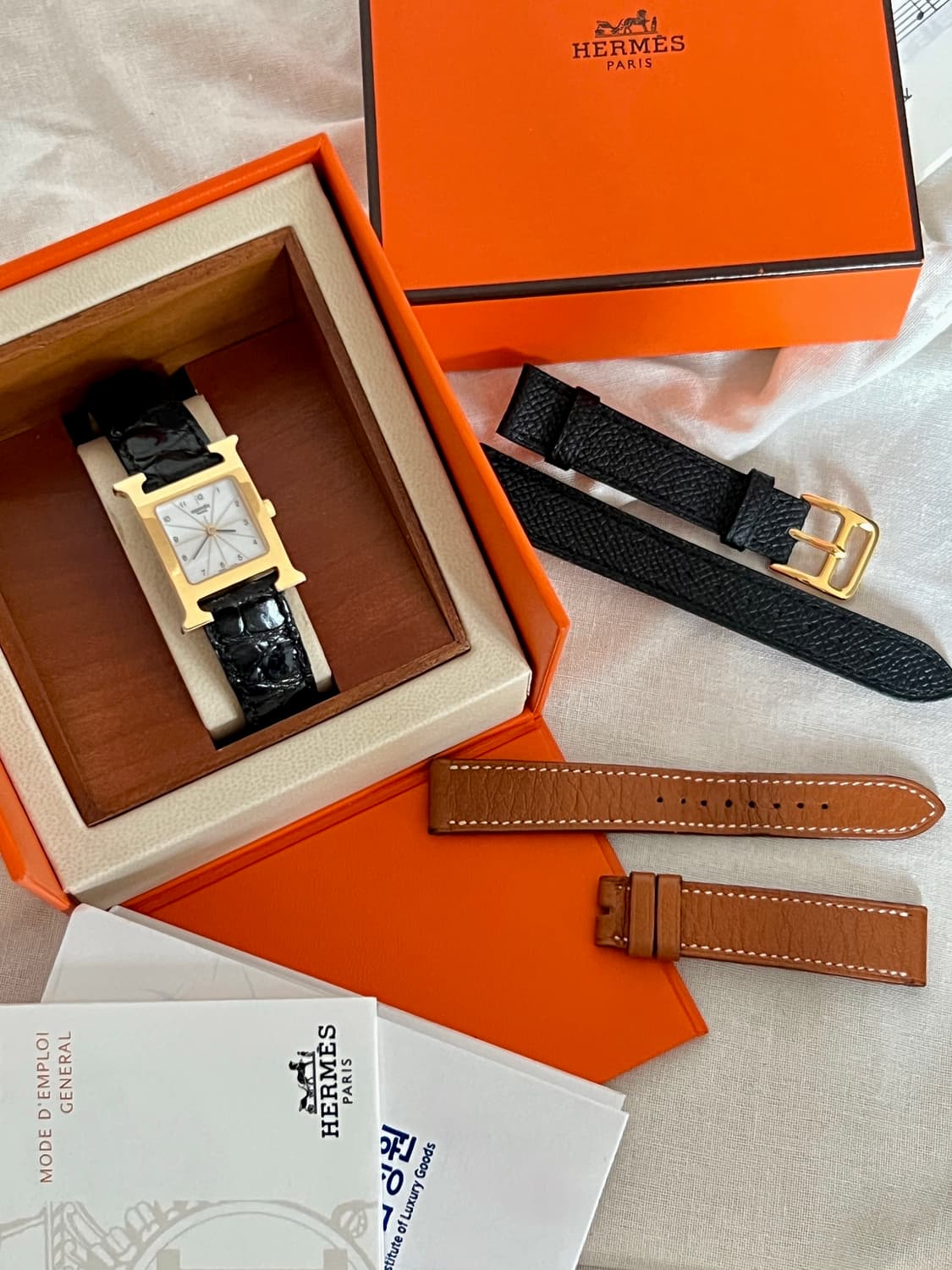 에르메스 H 아워 골드 시계 / 정품감정 . 케어 상품이미지10