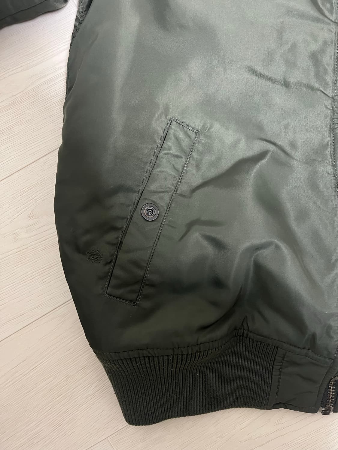 디키즈 항공점퍼 판매합니다. 상품이미지5