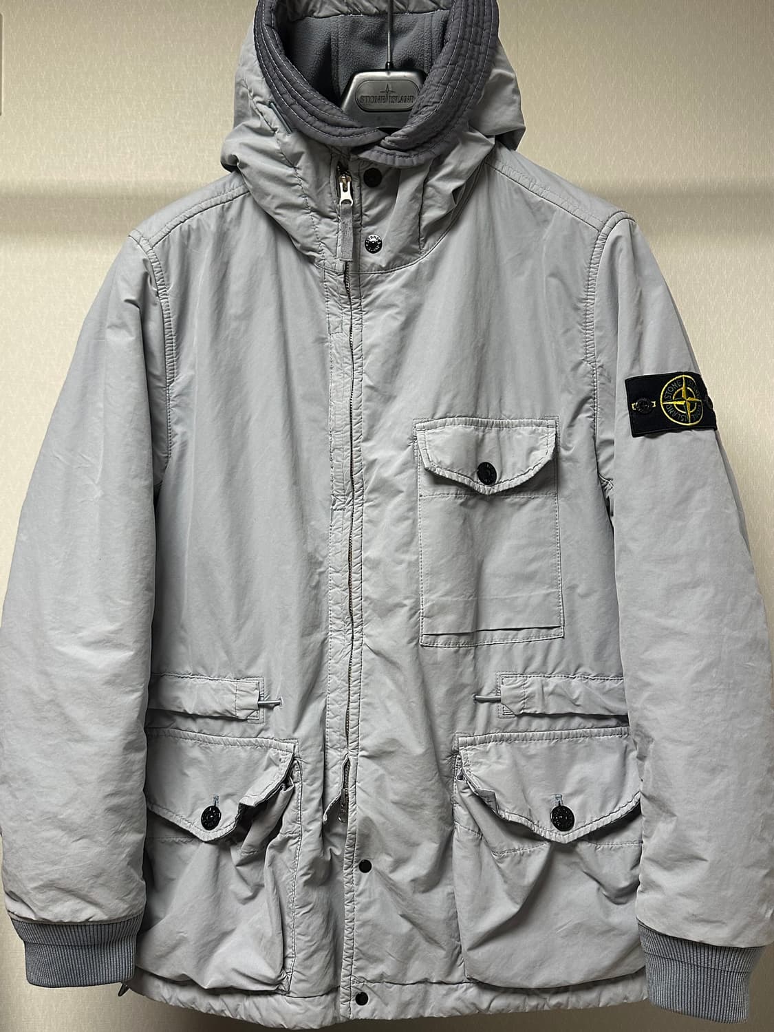 스톤아일랜드 다비드 tc 마이크로필 패딩 L(105) 국내판 상품이미지1