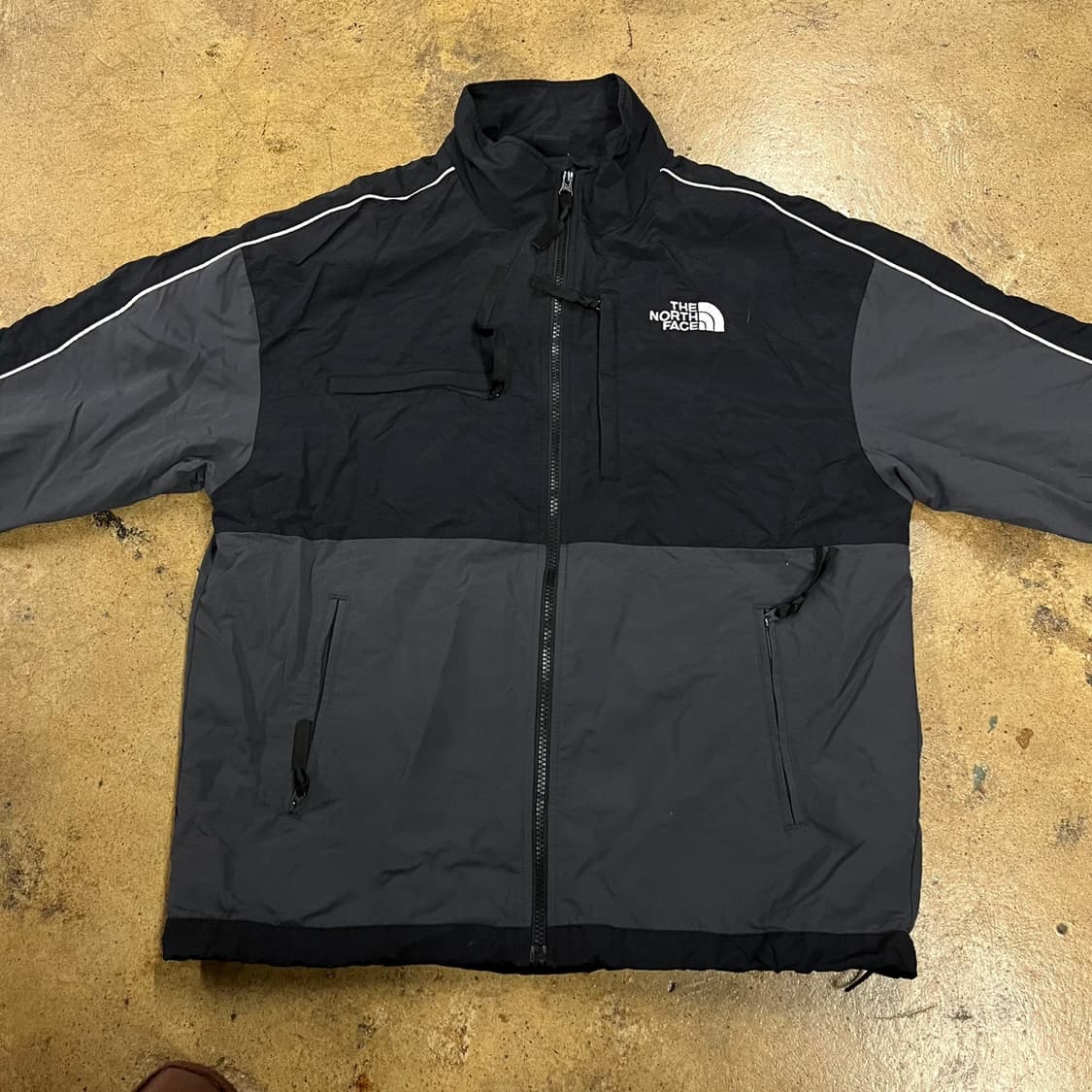 [정품/L] 노스페이스 블랙 바람막이 자켓 b10 상품이미지3