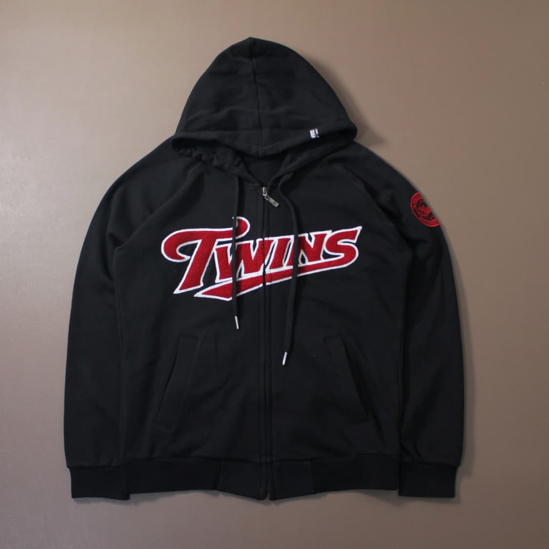 Lg 트윈스 블랙 후드집업 상품이미지1