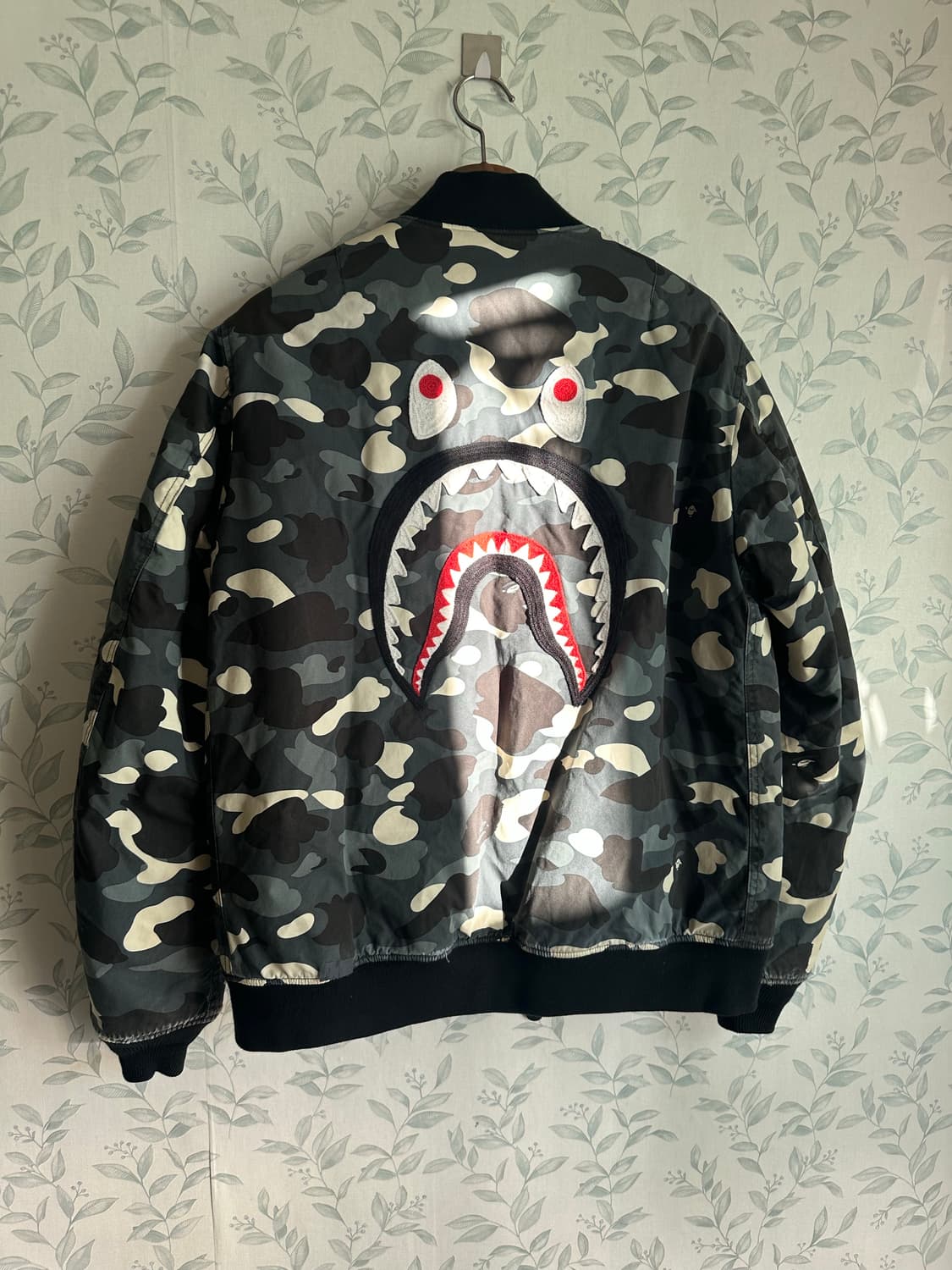 베이프 점퍼 XL 상품이미지3