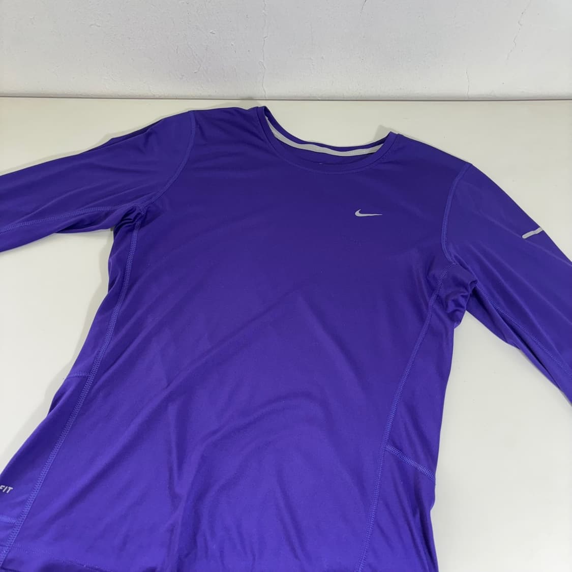 우먼L 나이키 블루 스우시스카치 DRI-FIT 트레이닝 긴팔티 상품이미지2