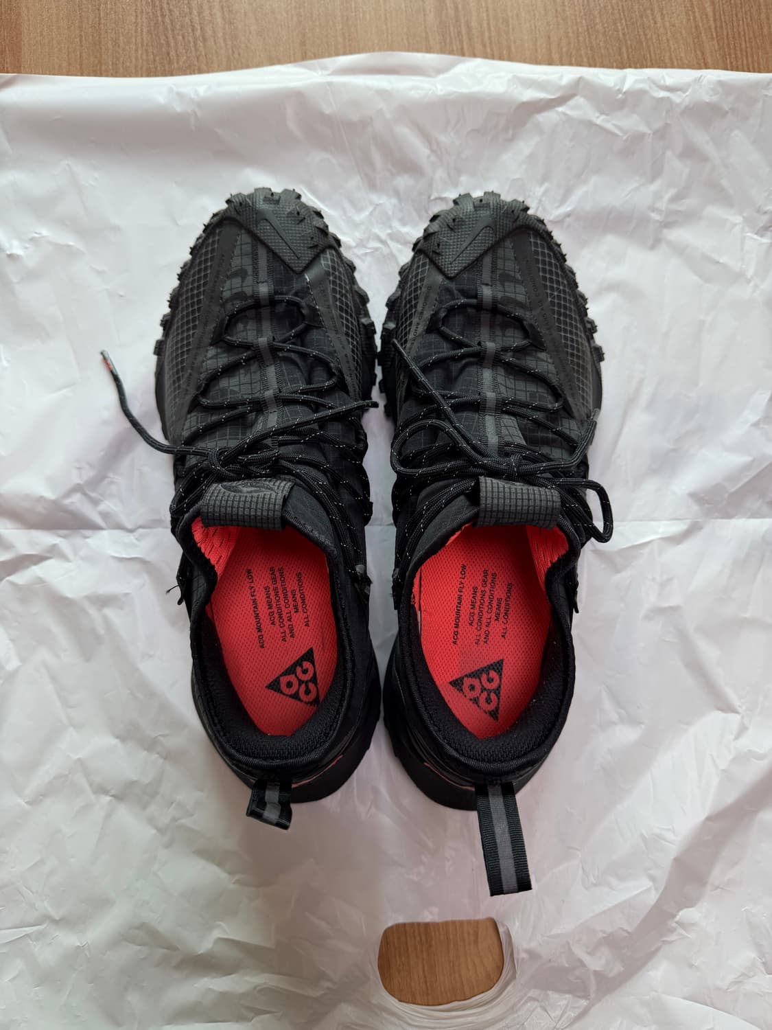 나이키 ACG 마운틴 플라이 로우 앤트러사이트 280 상품이미지1