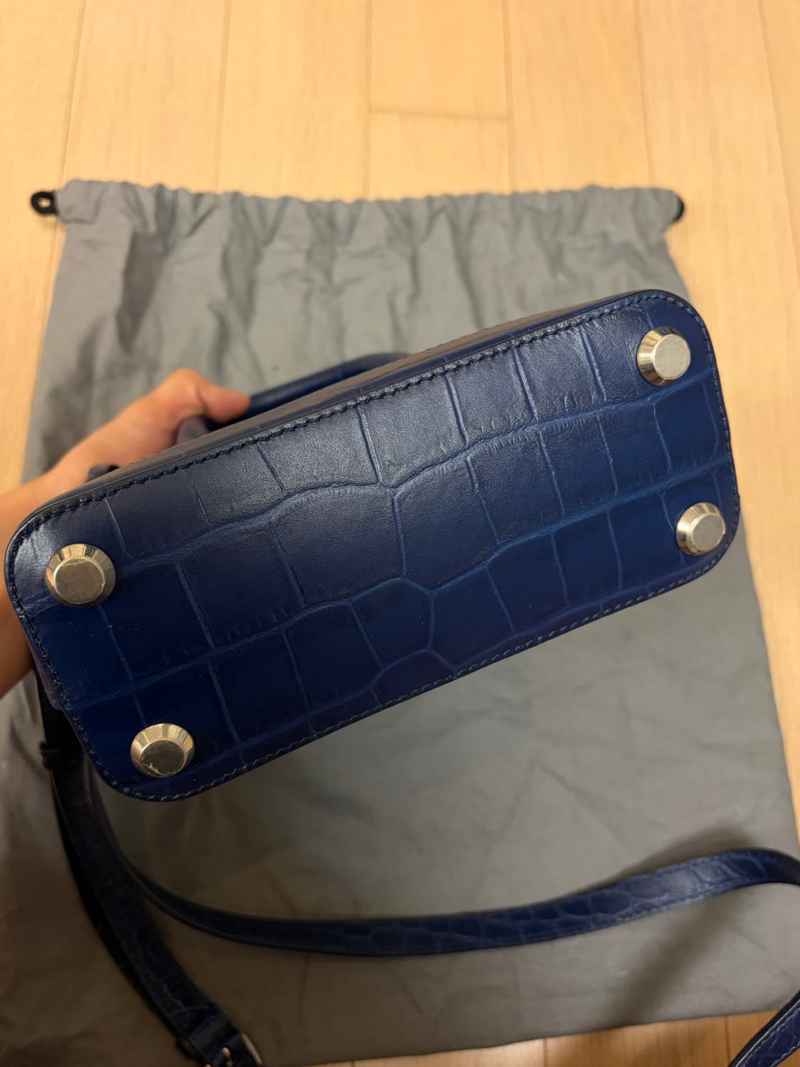 발렌시아가 빌탑 xxs 가방 상품이미지3