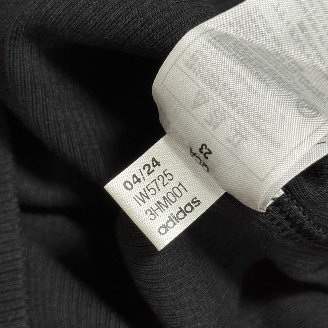 아디다스 블랙 크롭 긴팔 쫄티 상품이미지5