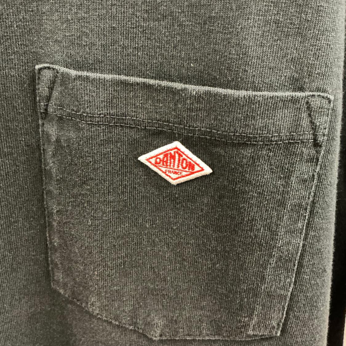 단톤 포켓 반팔티 상품이미지3