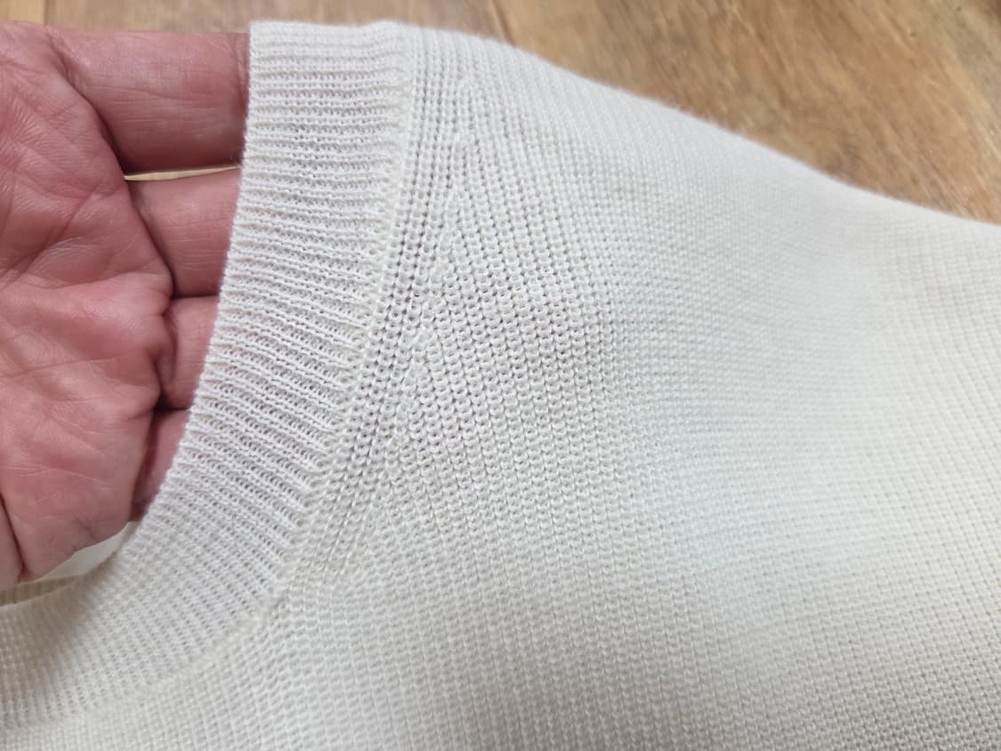 유메르(UMER) 울 니트 프리사이즈 상품이미지5