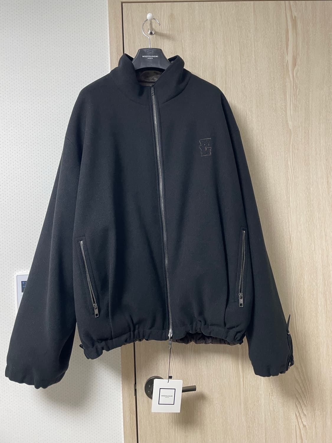 52사이즈 새상품, 우영미 25fw 블랙 리버서블 모크넥 자켓 상품이미지1