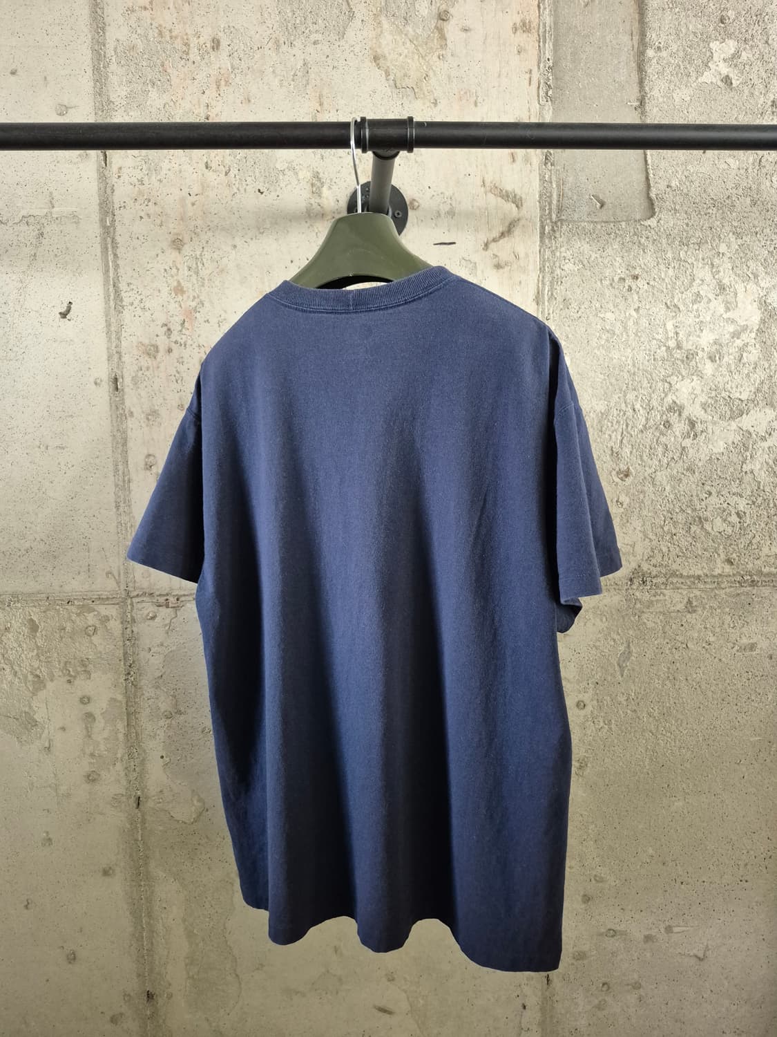 칼하트  네이비 워싱면티셔츠 상품이미지2