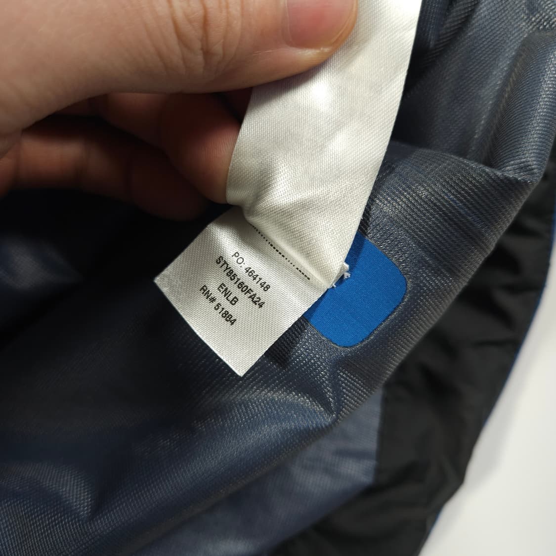 파타고니아 바람막이 블루 상품이미지9