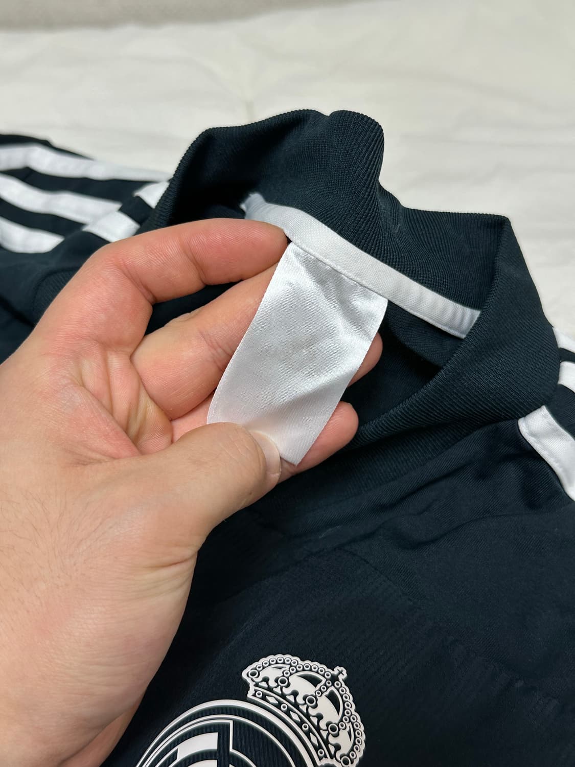 아디다스 레알마드리드 드릴탑 미디움 상품이미지5