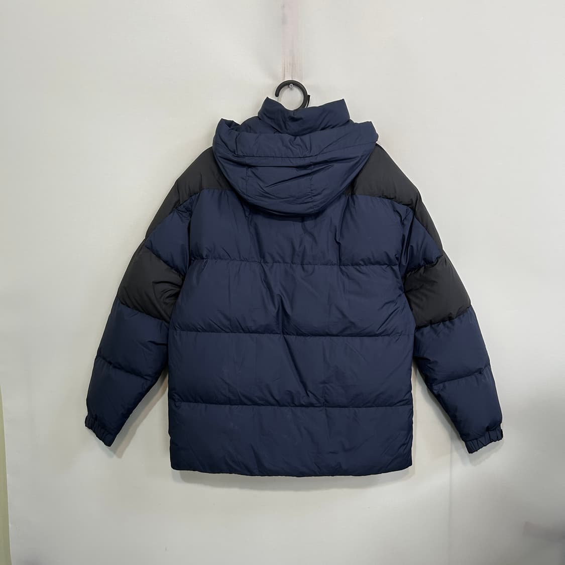 아디다스 남성 오리털 패딩 M  상품이미지4