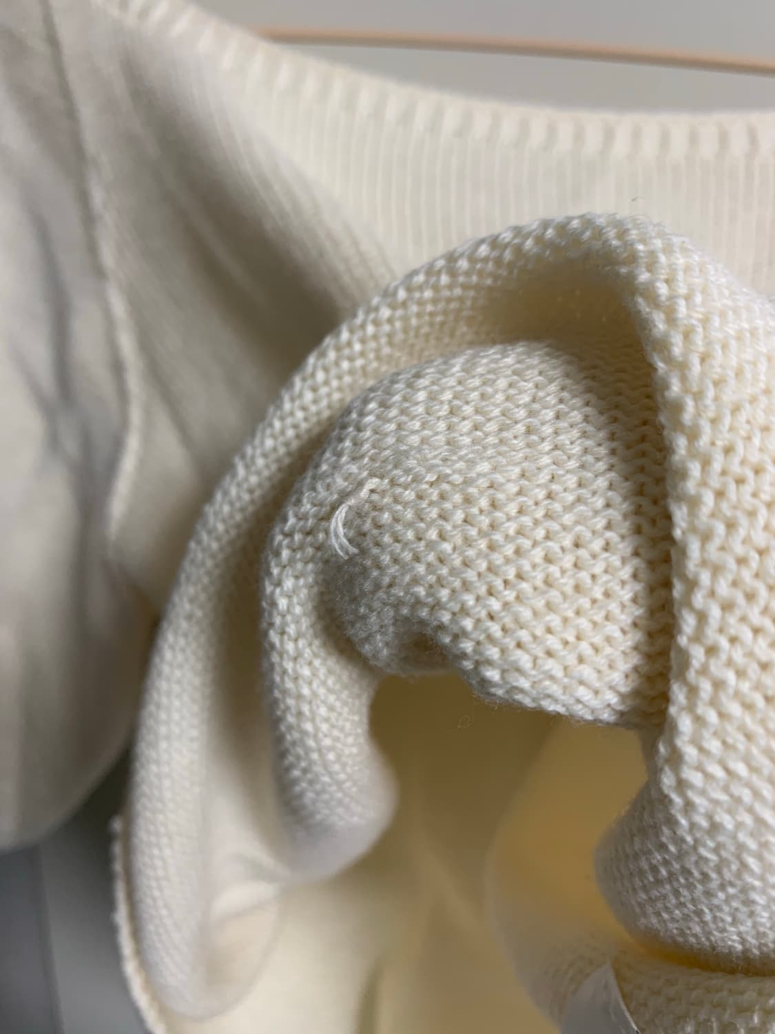 쉬이즈큐트 엔젤니트탑 아이보리 새상품 상품이미지5