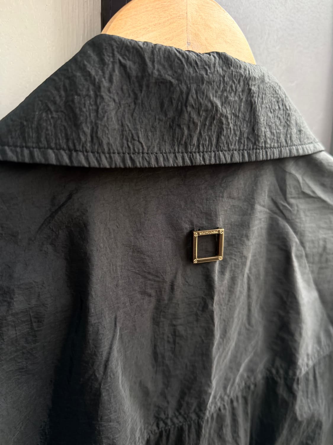 48/ 우영미 나일론 탄창 멀티포켓 오버 자켓 상품이미지8