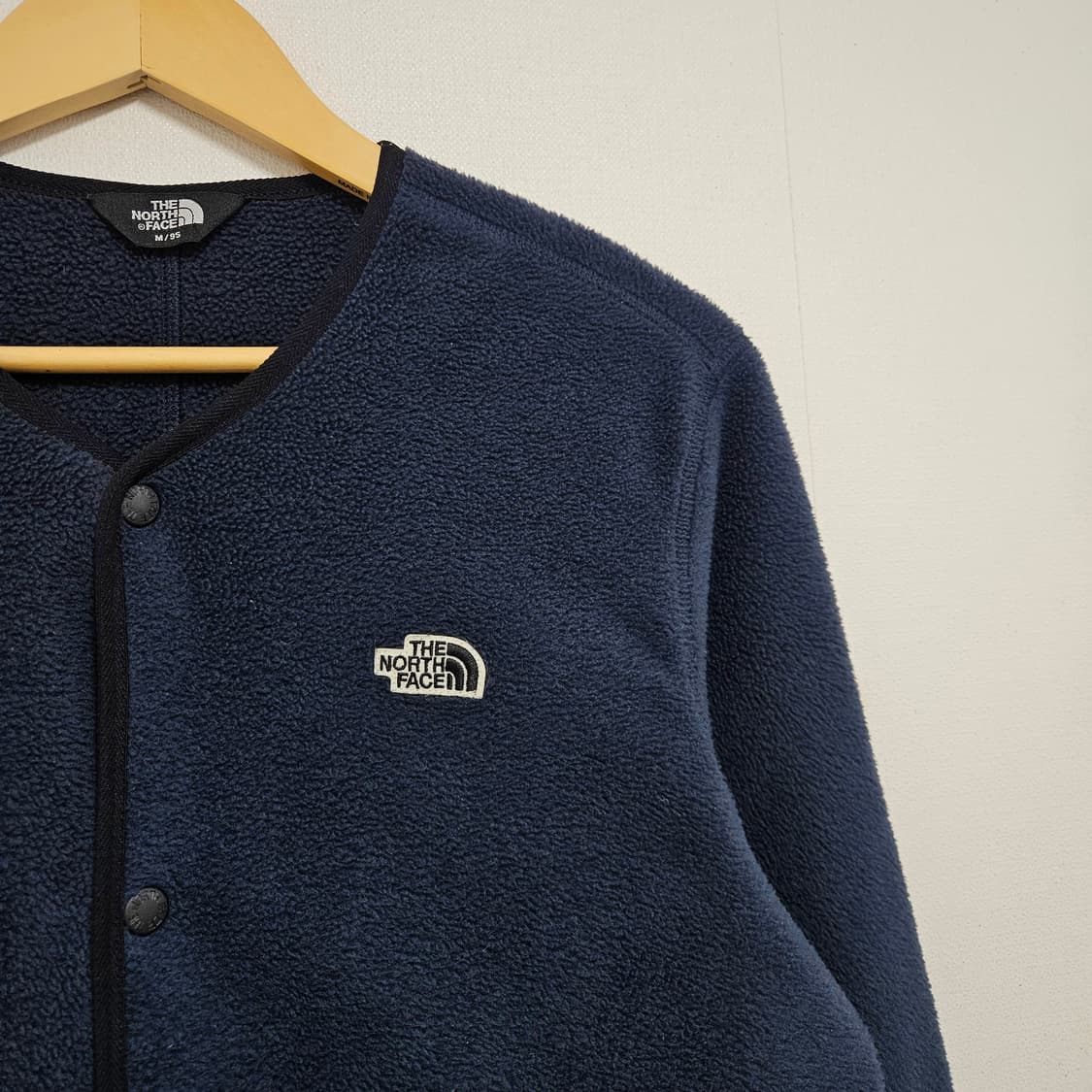 M 95 노스페이스 신형 후리스 가디건 네이비 상품이미지2