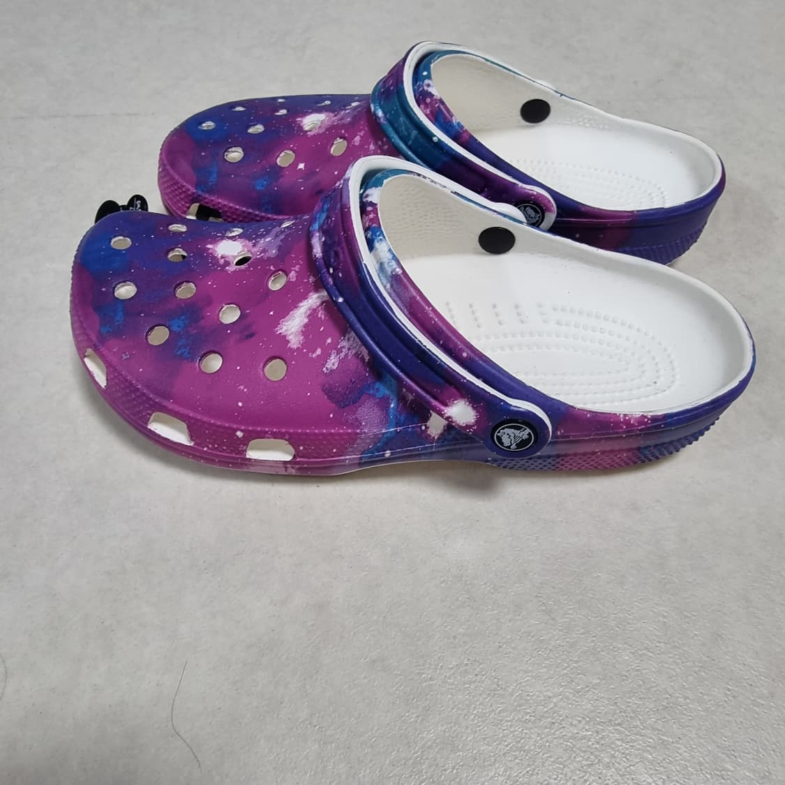 크록스 갤럭시 클로그 상품이미지3