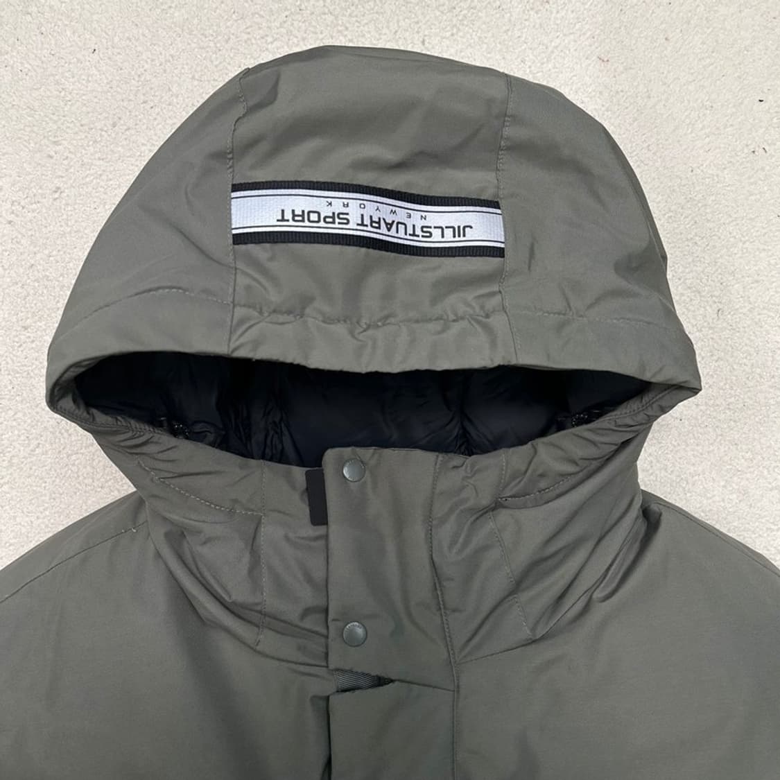 질스투어트 남성용 중기장 벨트 포인트 후드 덕다운 점퍼 100 상품이미지5