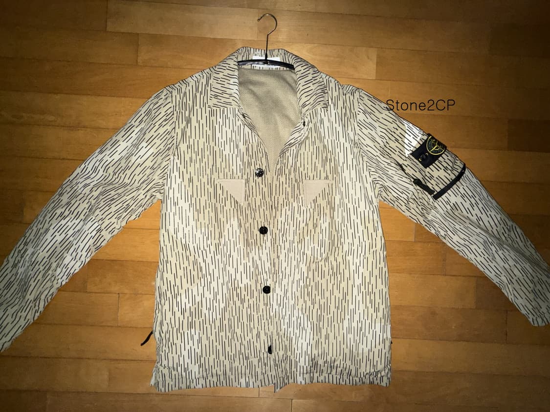 스톤아일랜드 리플렉티브 레인 카모 오버셔츠 상품이미지1