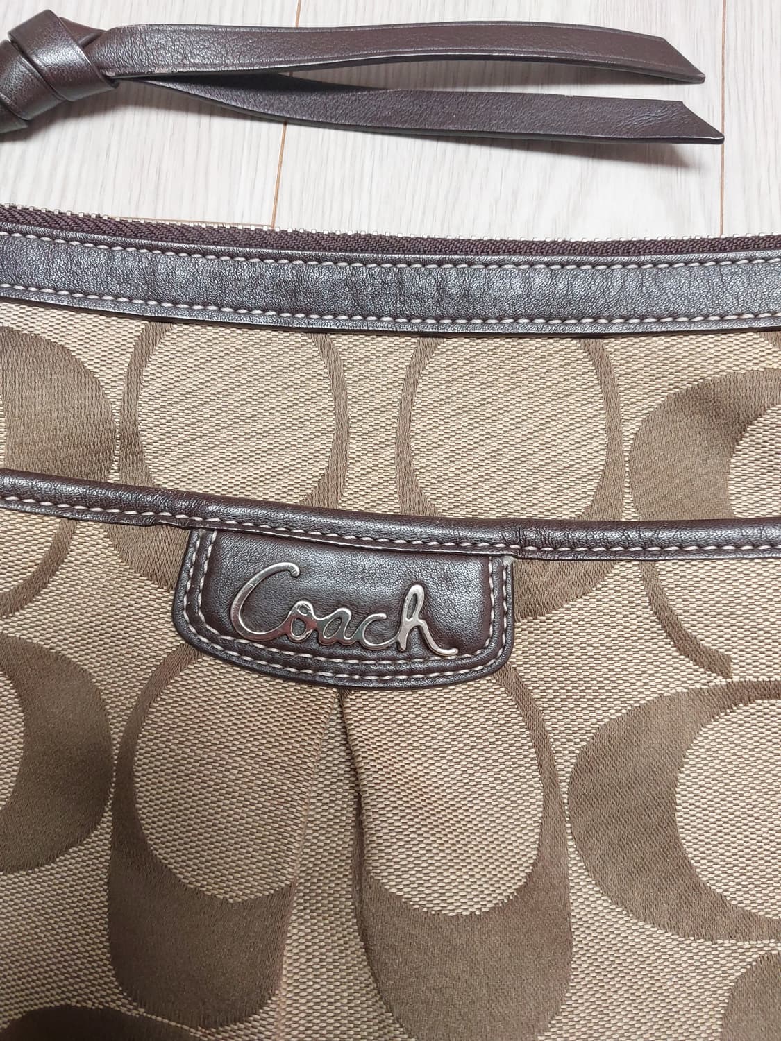 SALE🫶[정품] 코치 시그니처 투웨이백 (착샷O) 상품이미지4