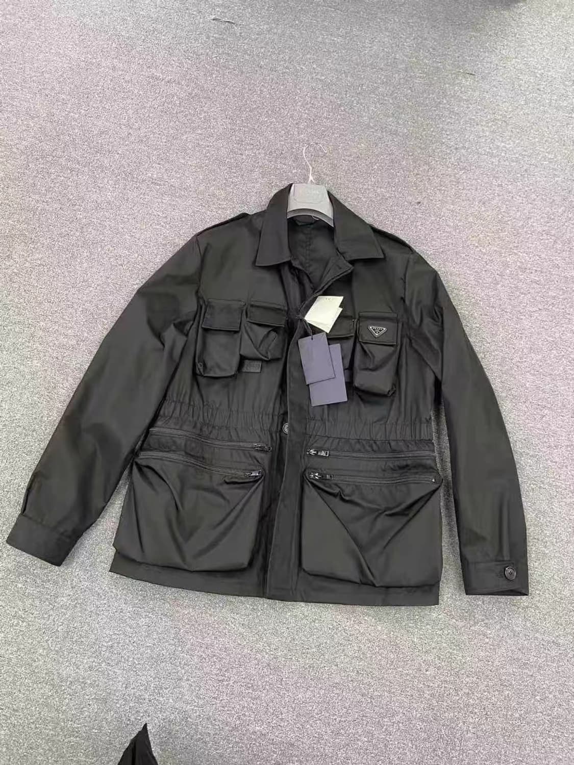 프라다 멀티포켓 나일론 셔츠 자켓  상품이미지1