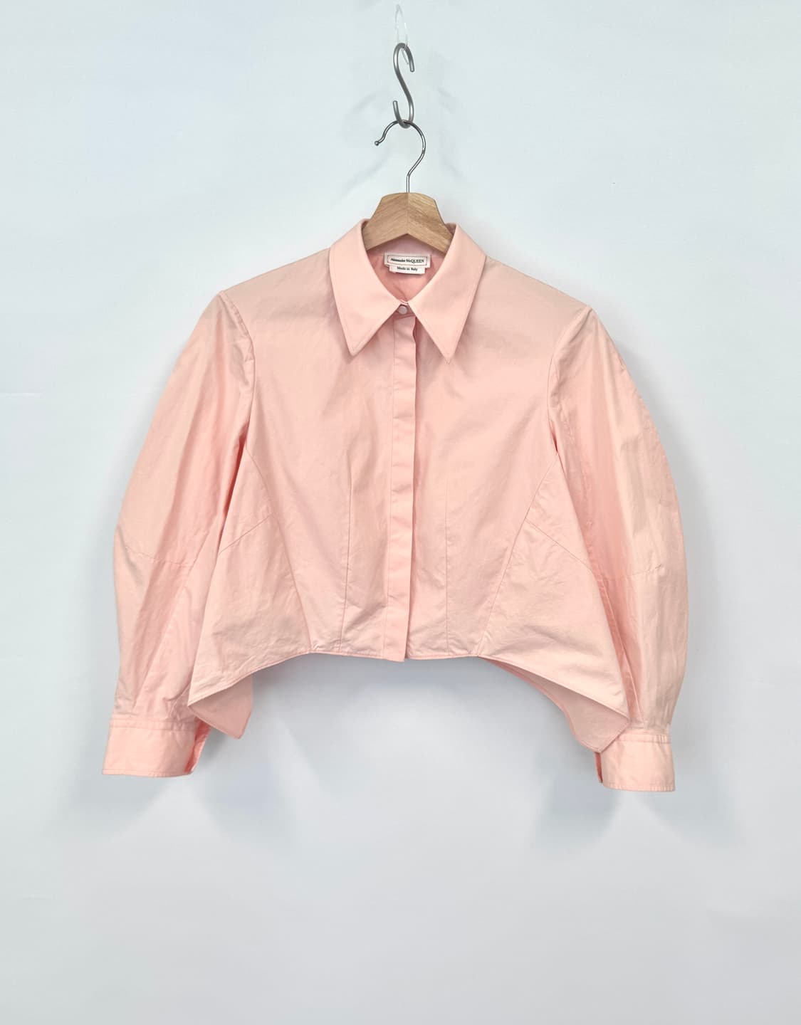 ALEXANDER MCQUEEN 알렉산더 맥퀸 벌룬소매 크롭 긴팔 셔츠 상품이미지1