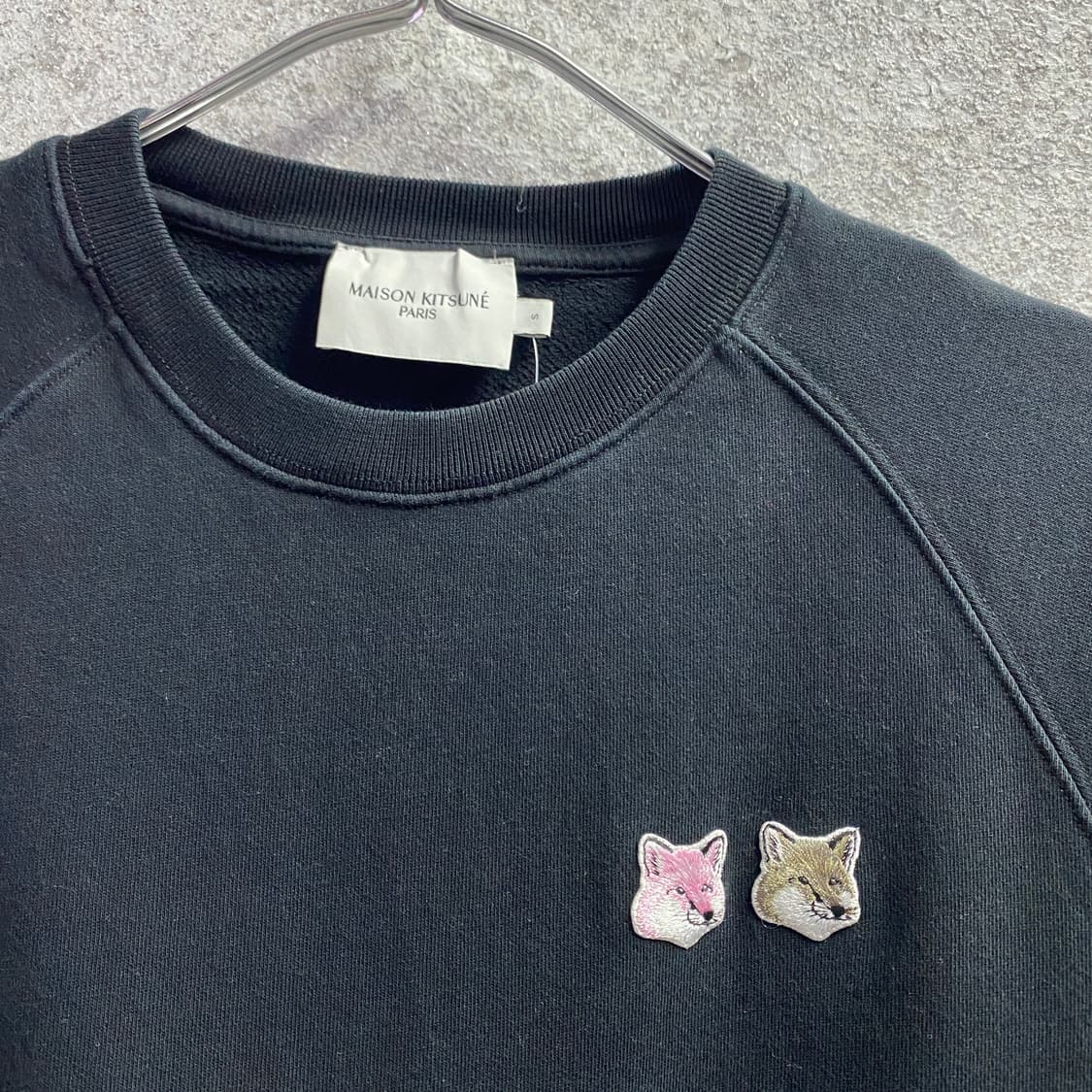 메종키츠네 더블 폭스헤드 블랙 스웻셔츠 B4537 상품이미지3