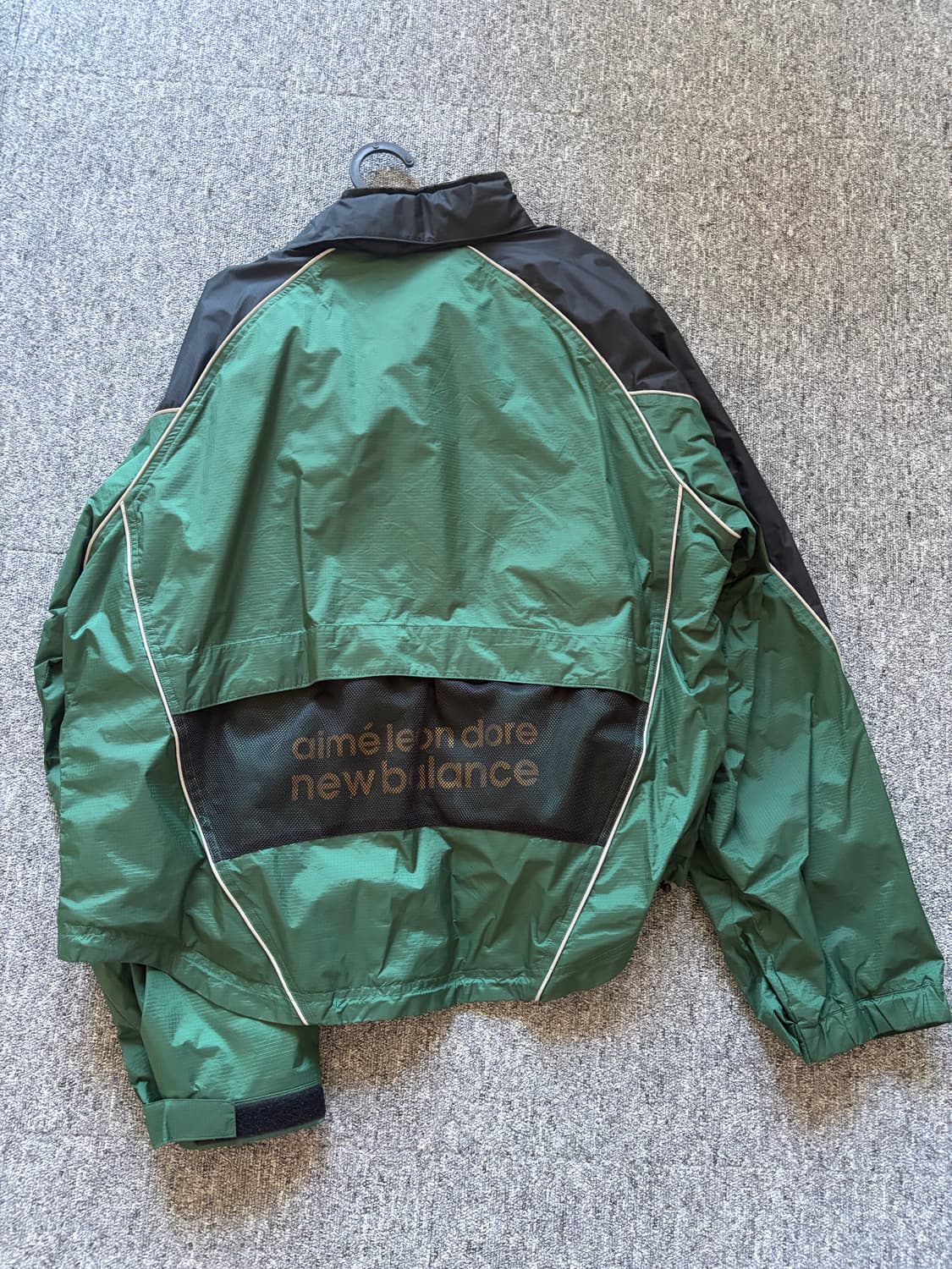 에임레온도르 뉴발란스 트랙자켓 상품이미지2