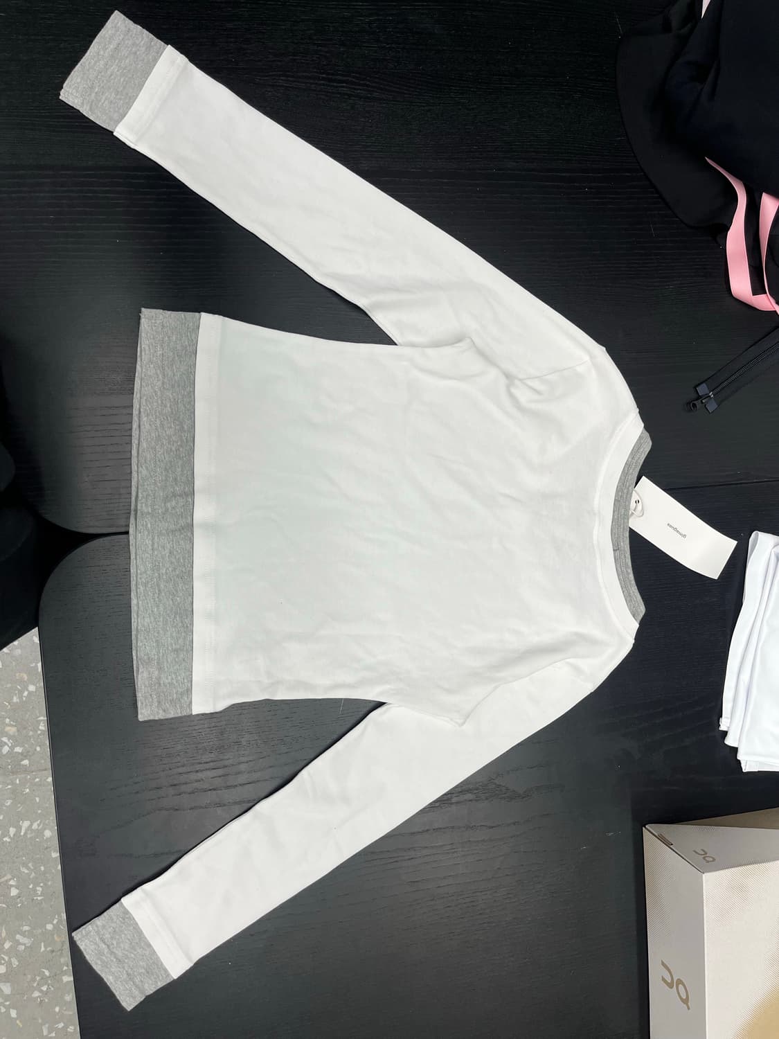 Gimaguas 기마구아스 Samm T-Shirt 쌤 티셔츠 상품이미지3