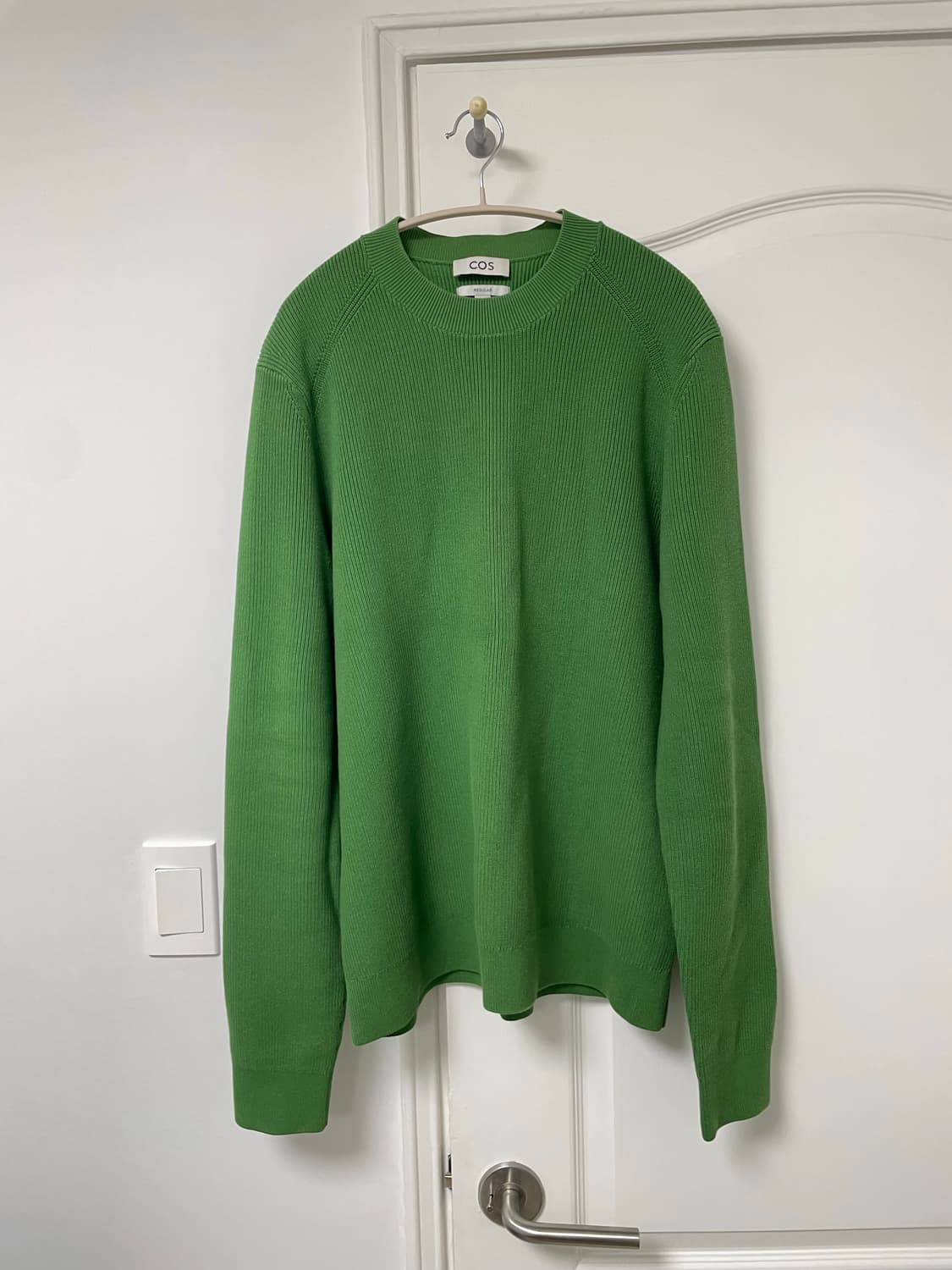 cos 코스 레귤러핏 크루넥 스웨터 그린 xl 신품급 상품이미지3