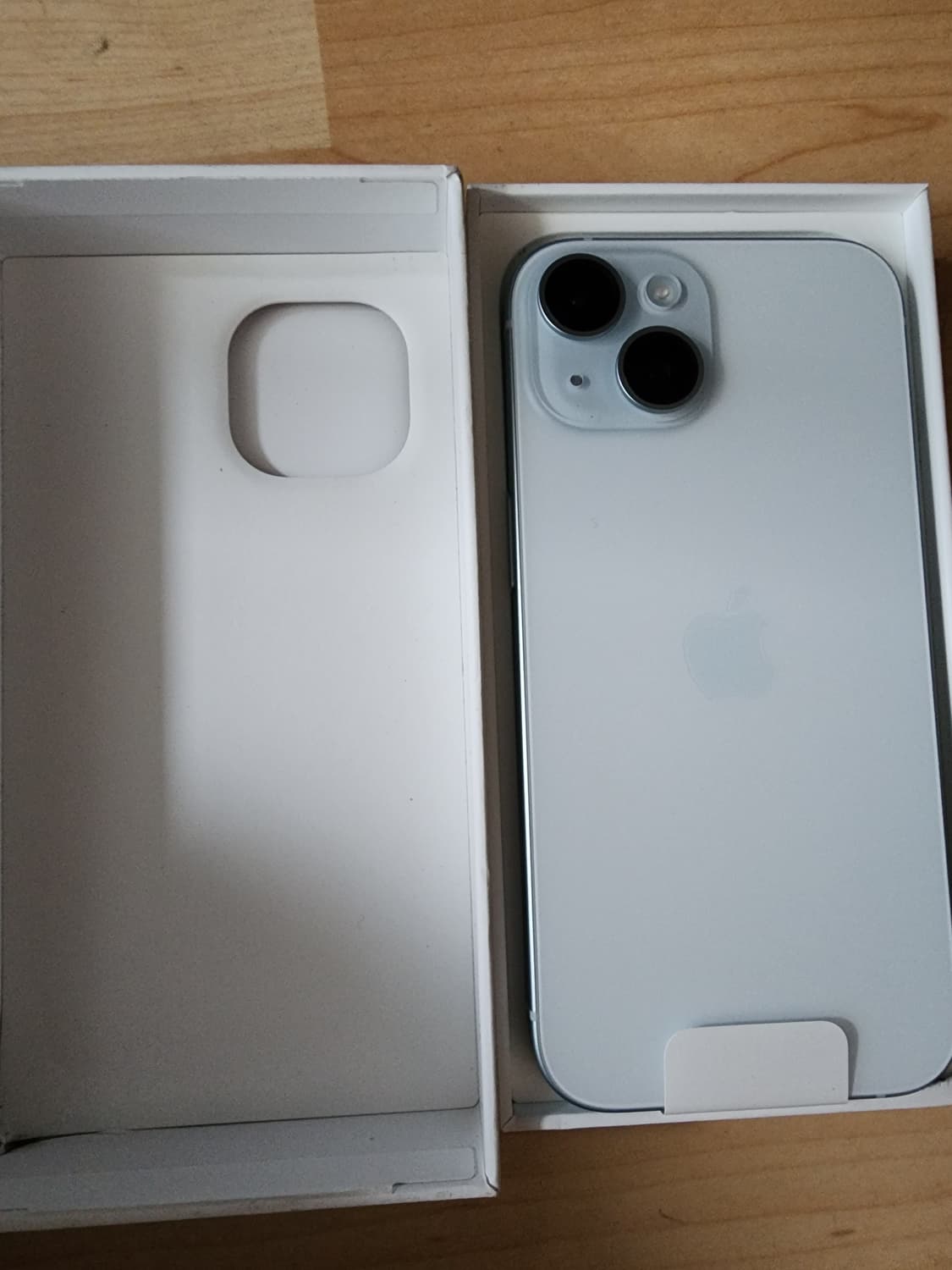 아이폰 15  512블루 단순개봉 상품이미지5
