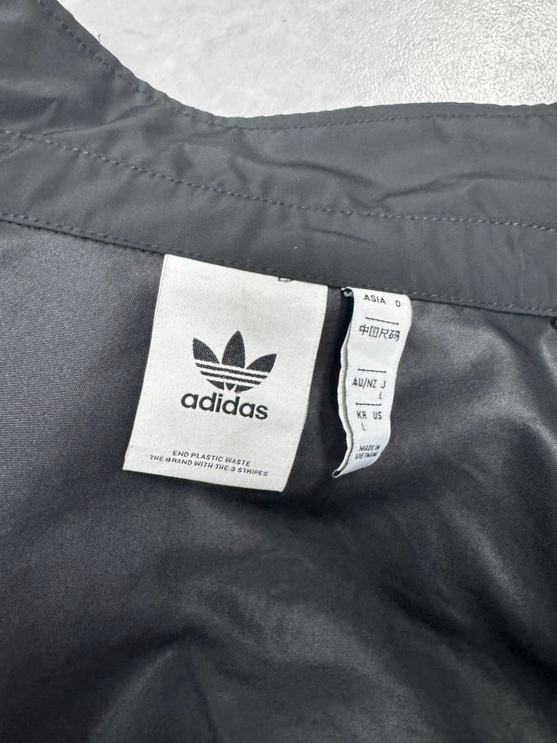 아디다스 코치자켓 상품이미지3