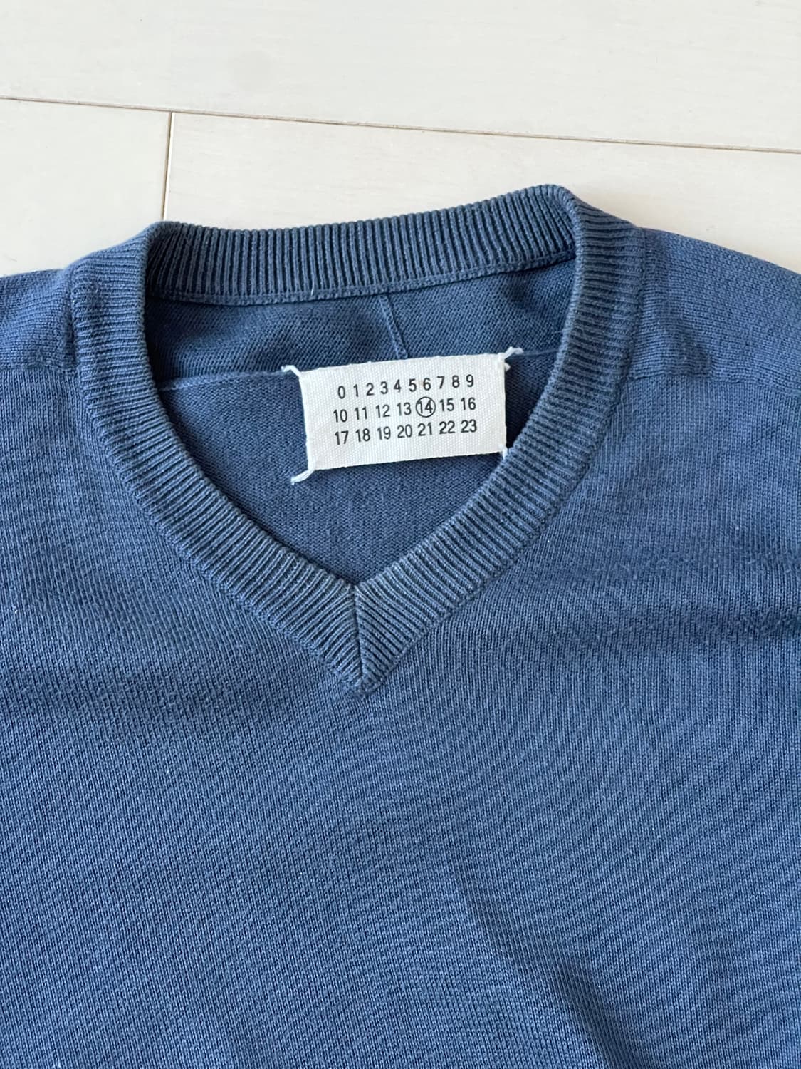 Maison Margiela 마르지엘라 브이넥 네이비 상품이미지3